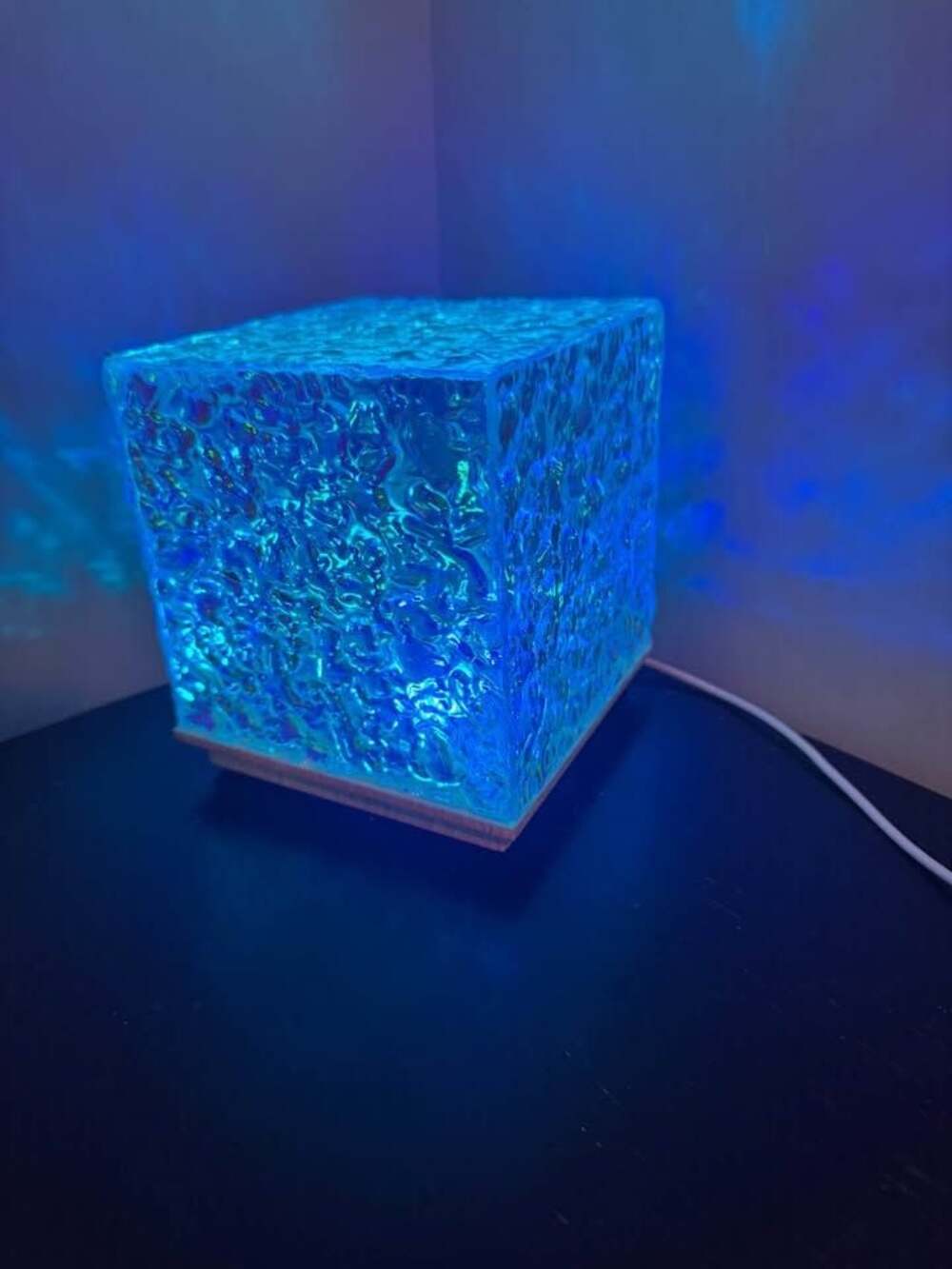 Color Changing Water Ripple Cube LED Lamp 5.5” - Picture 4 of 8